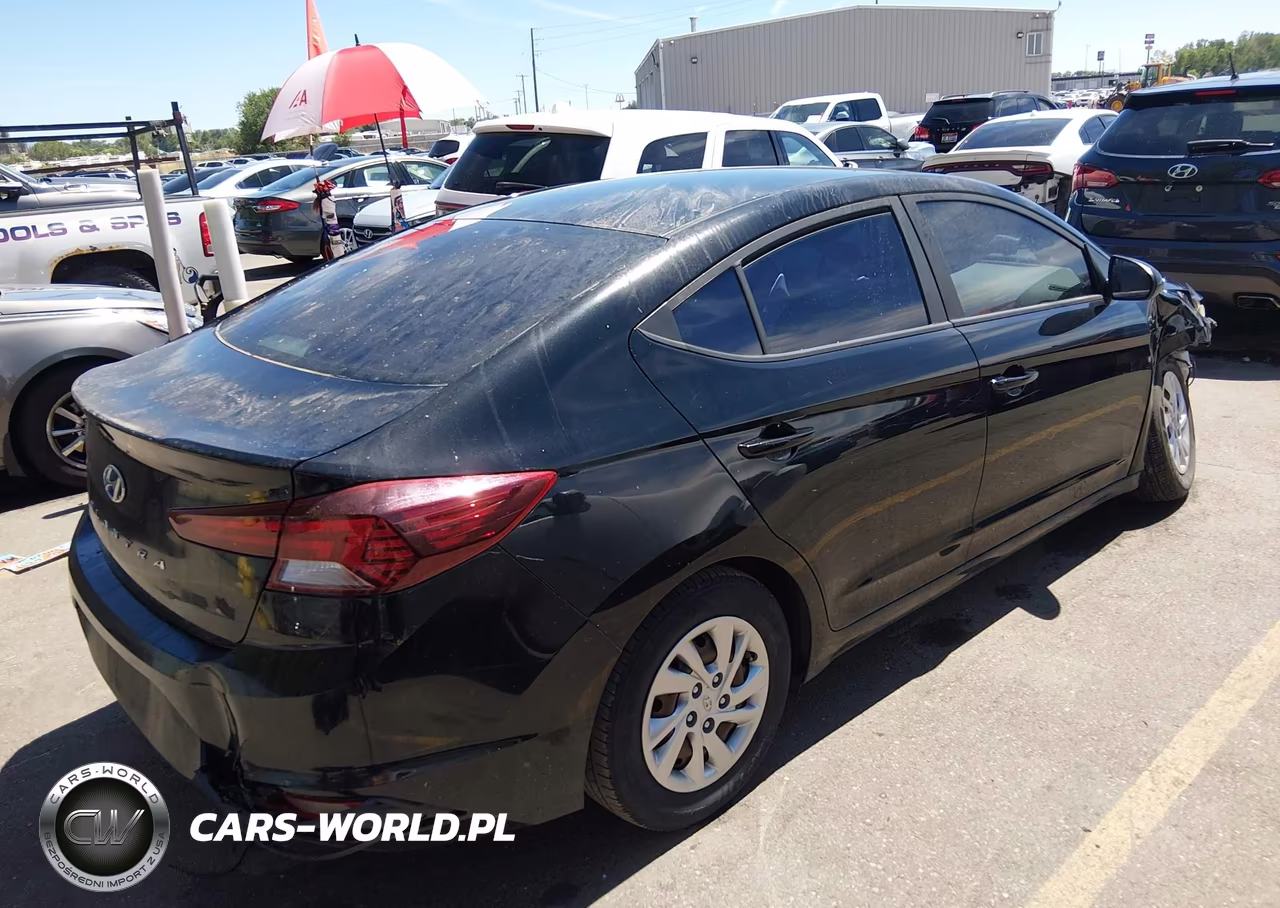 2019 Hyundai Elantra Se VIN:KMHD74LF7KU837548 - 4