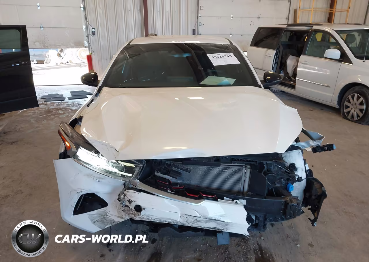 2023 Kia Forte Gt VIN:3KPF44AC0PE582794 - 12