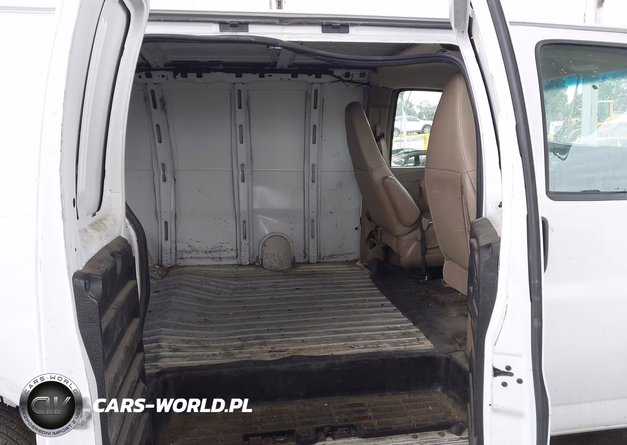2016 Chevrolet Express 2500 Work Van VIN:1GCWGAFF5G1120243 - 8