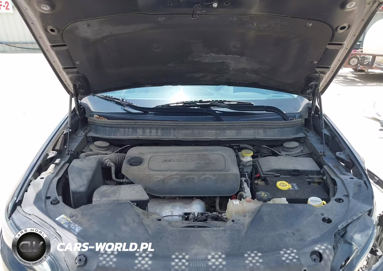 2021 Jeep Cherokee Latitude Plus Fwd VIN:1C4PJLLB6MD114061 - 10