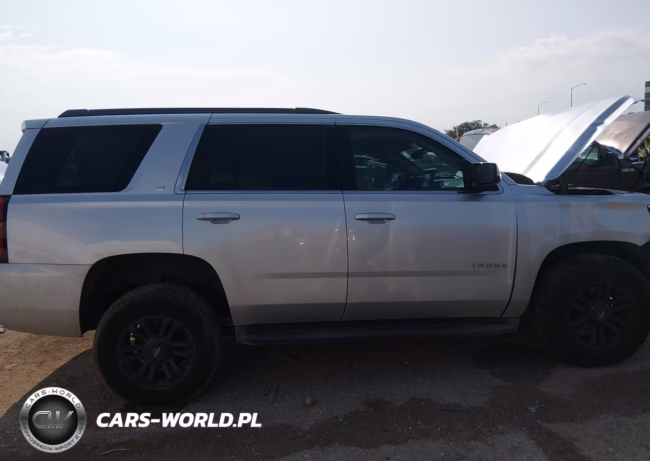 2016 Chevrolet Tahoe Lt VIN:1GNSCBKCXGR171077 - 13