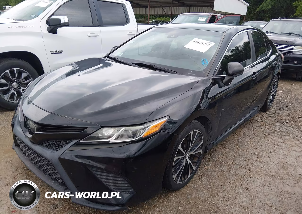 2018 Toyota Camry Se VIN:4T1B11HK5JU066812 - 2