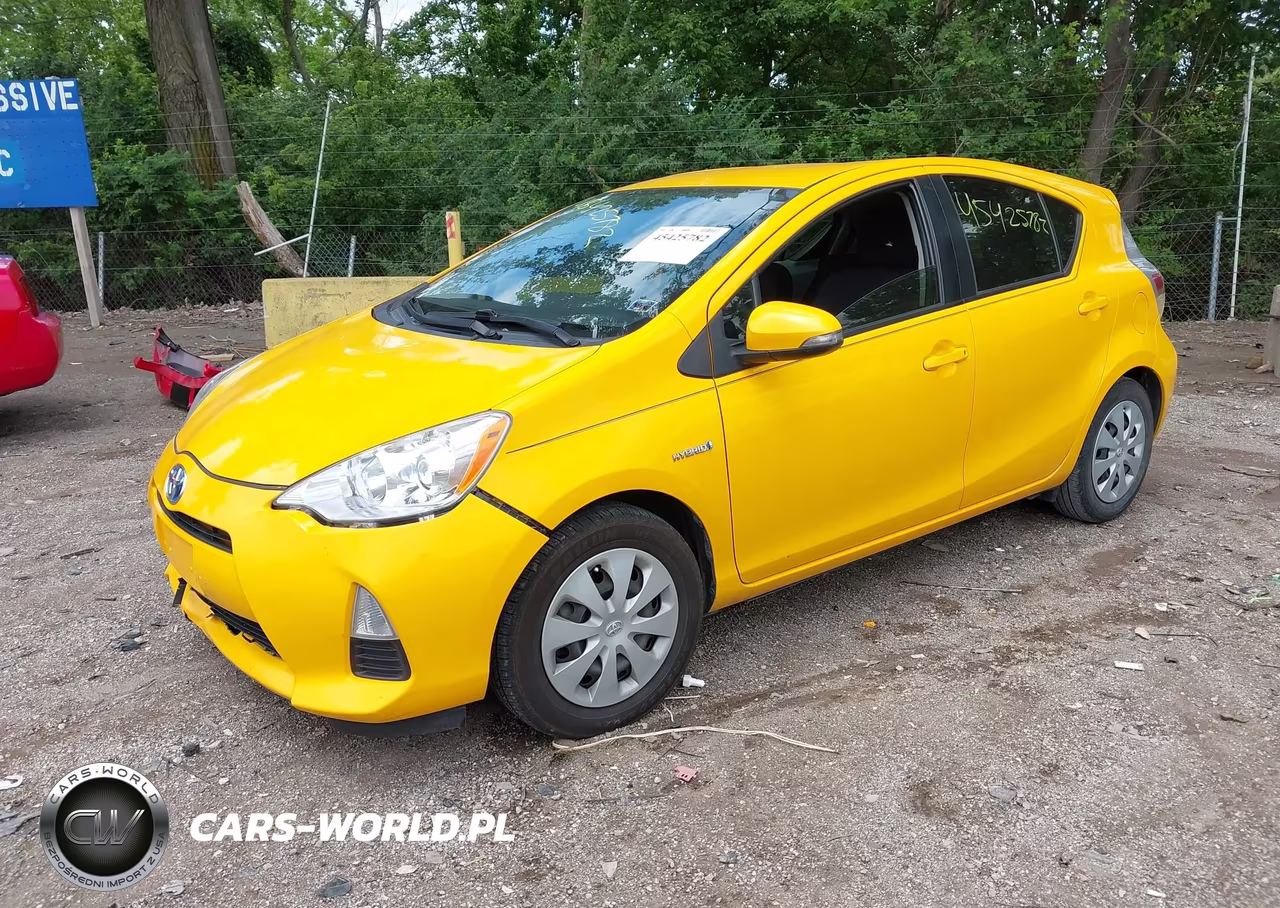 TOYOTA PRIUS C VIN:JTDKDTB34E1075887 - 2