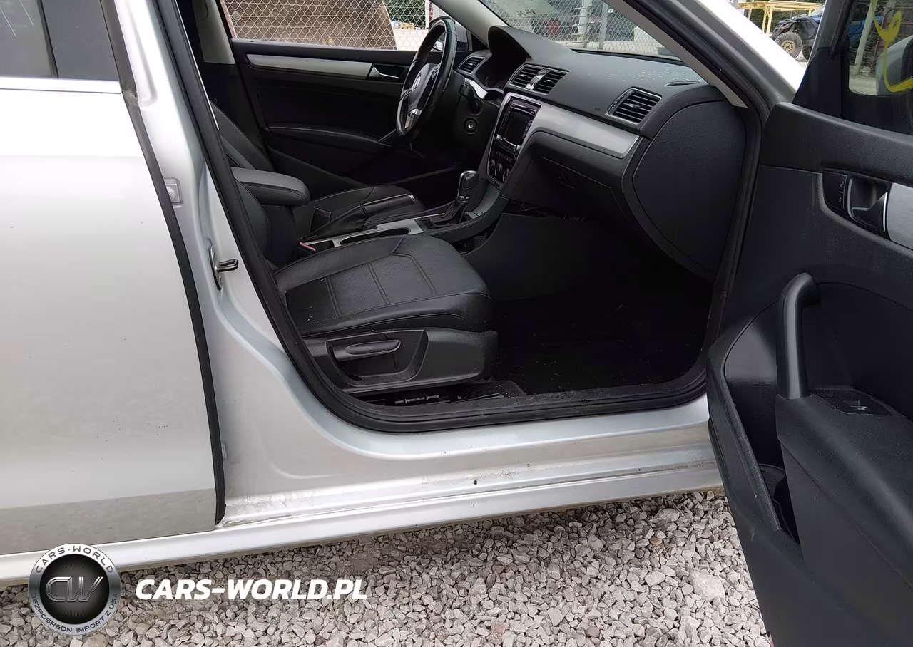 2013 Volkswagen Passat 2.5L Se VIN:1VWBH7A38DC143220 - 5