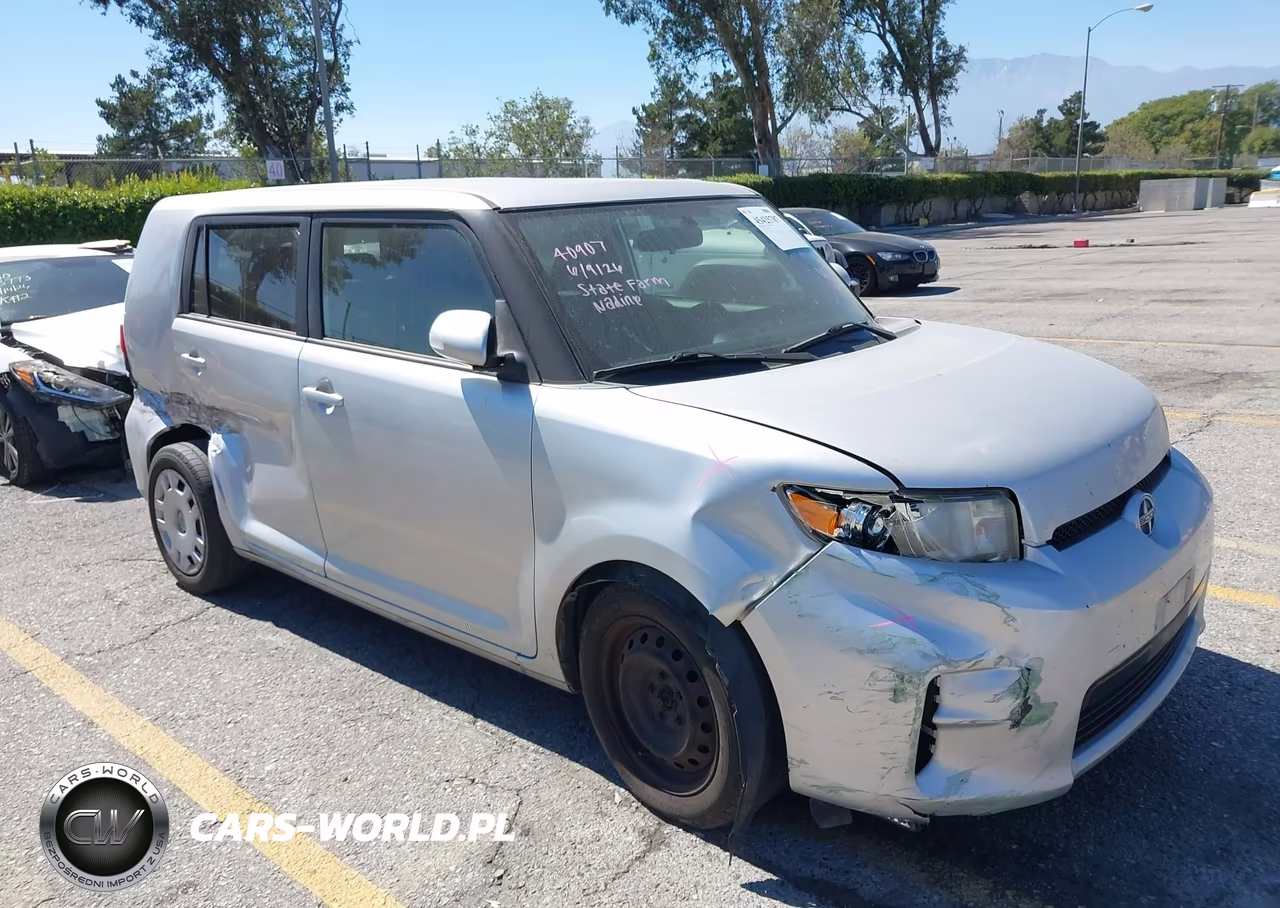 2014 Scion Xb – zdjęcie 1 z 17