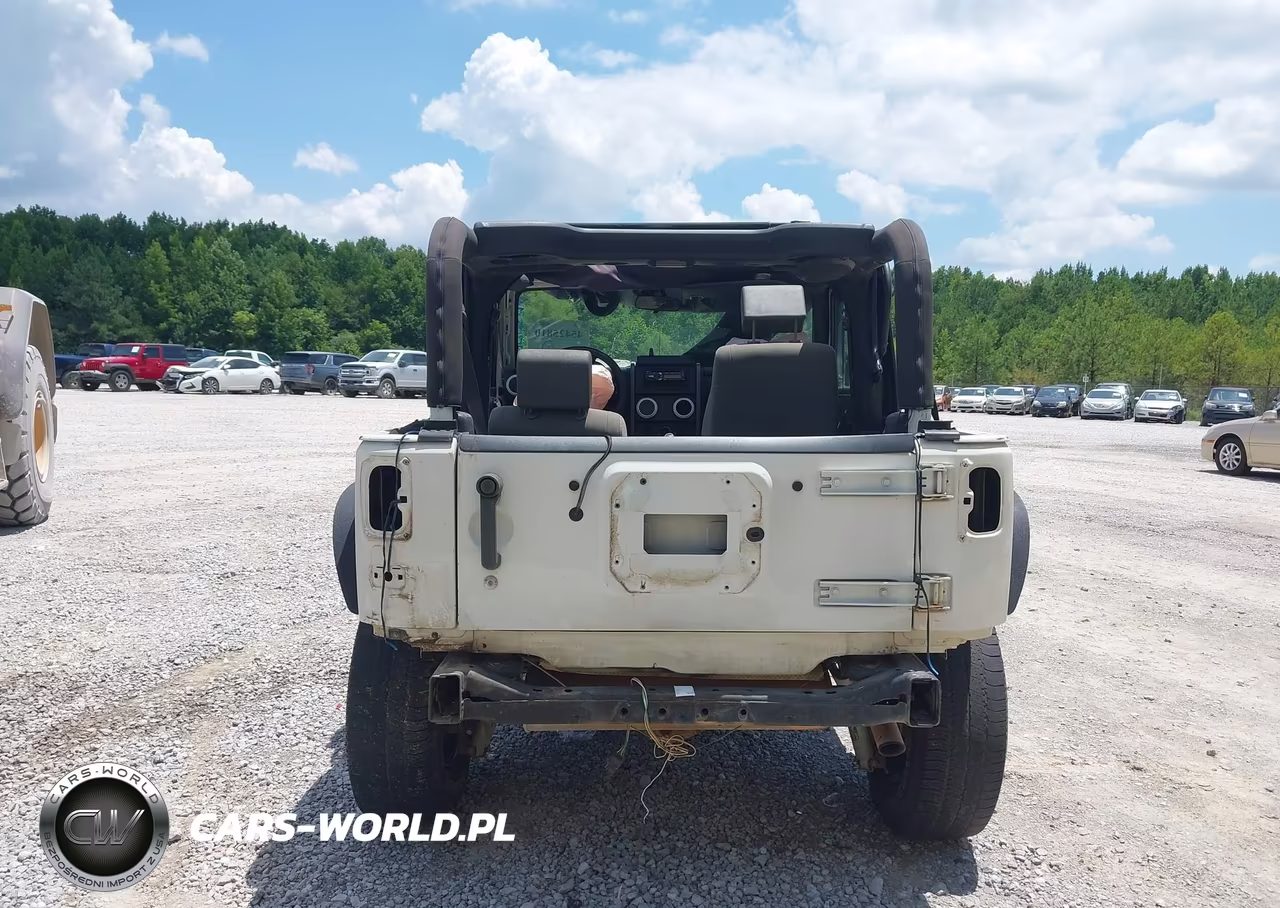 2010 Jeep Wrangler Sport VIN:1J4AA2D15AL104235 - 16