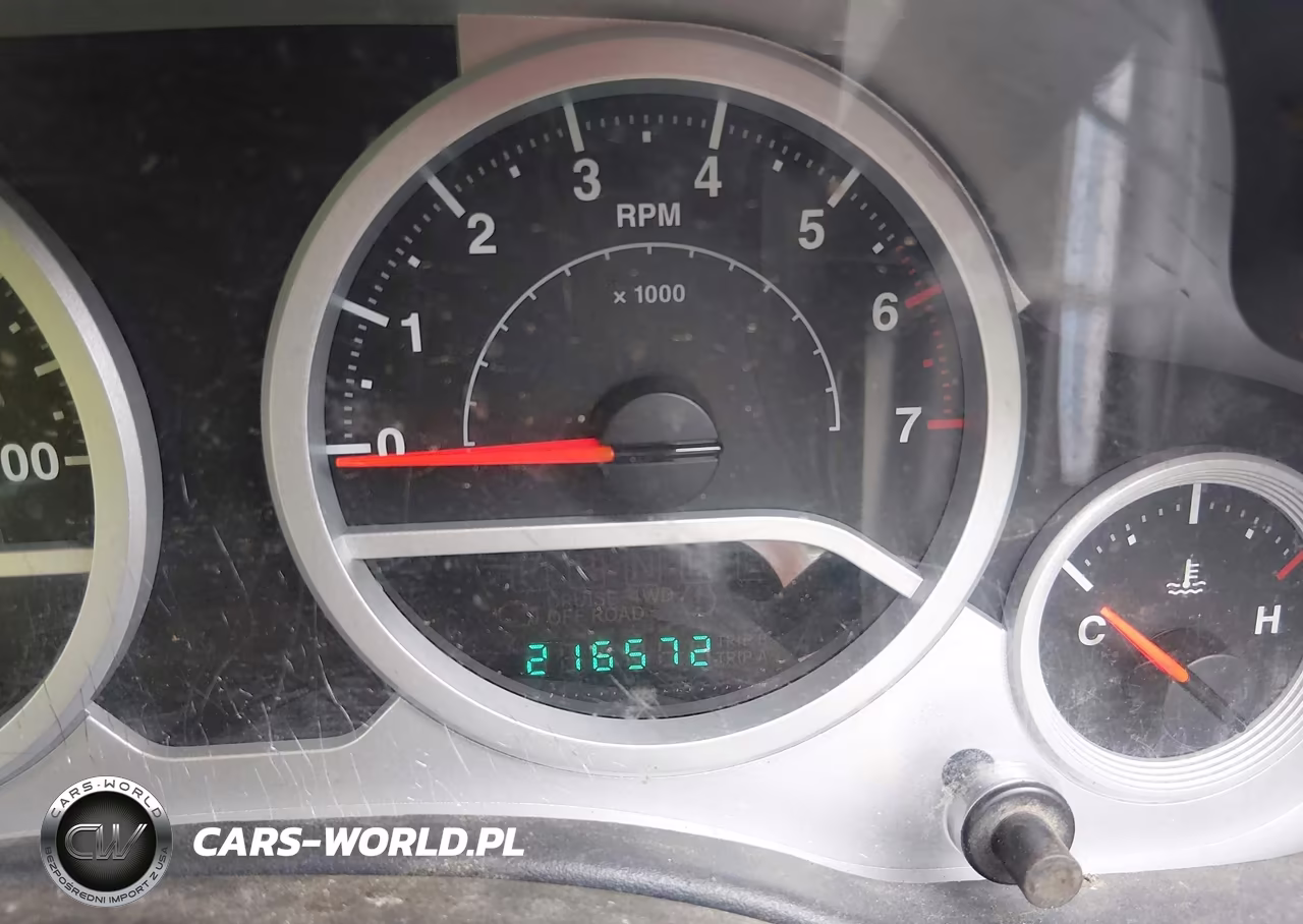 2010 Jeep Wrangler Sport VIN:1J4AA2D15AL104235 - 7