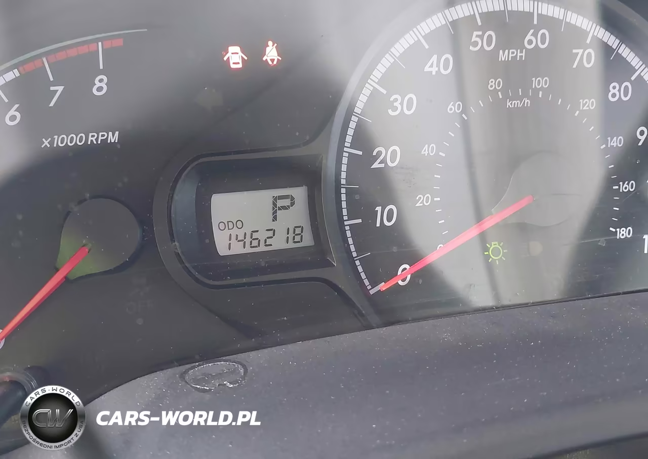 2011 Toyota Sienna Le V6 VIN:5TDKK3DC6BS126937 - 15