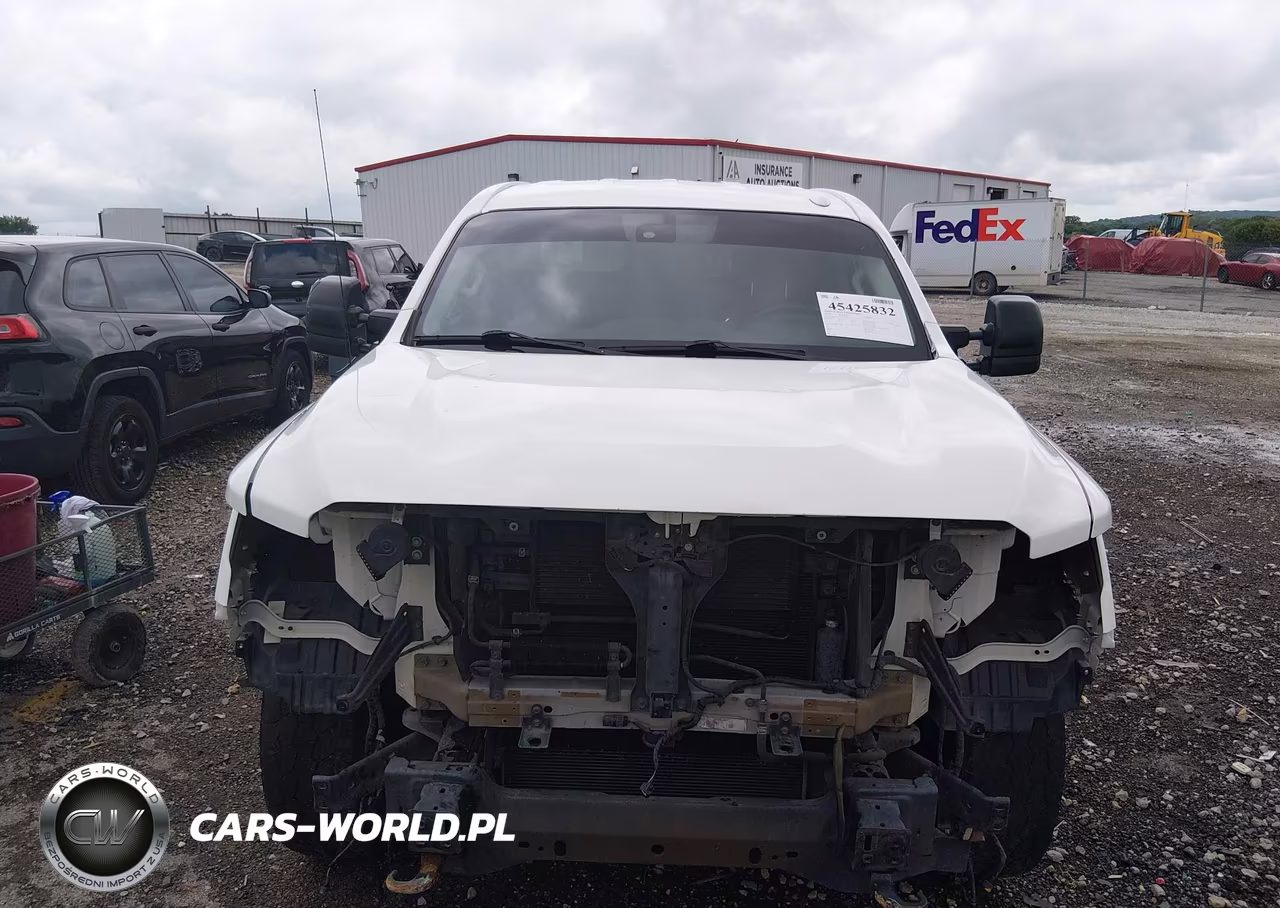 2018 Nissan Titan Pro-4X VIN:1N6AA1E54JN523308 - 13