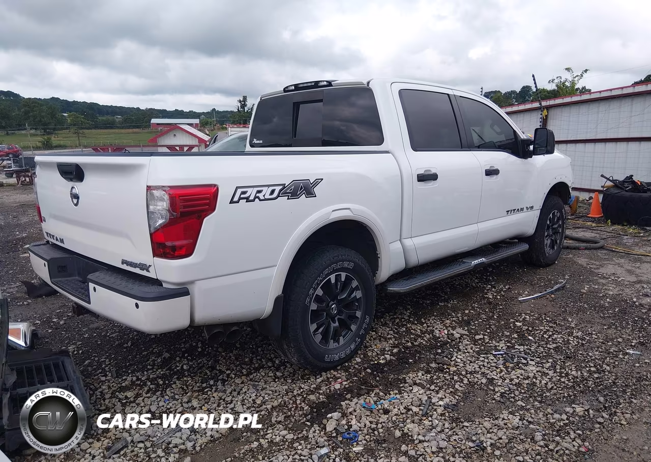 2018 Nissan Titan Pro-4X VIN:1N6AA1E54JN523308 - 4