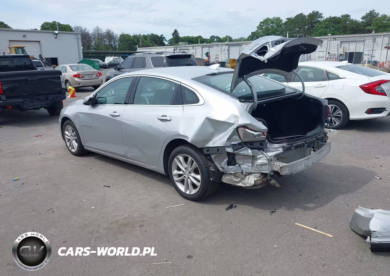 2018 Chevrolet Malibu Lt VIN:1G1ZD5ST7JF168919 - 3