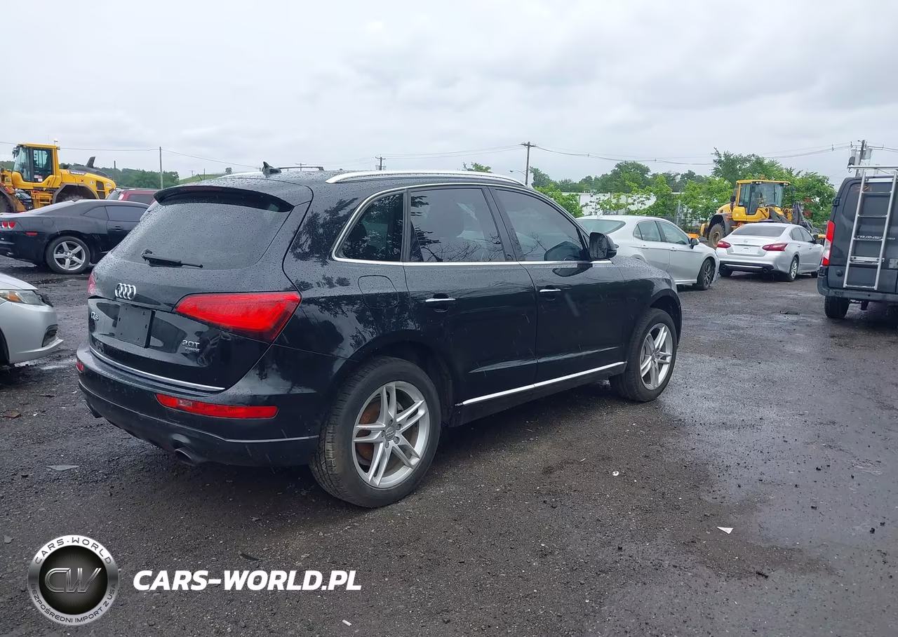2016 Audi Q5 2.0T Premium VIN:WA1L2AFP0GA036464 - 4