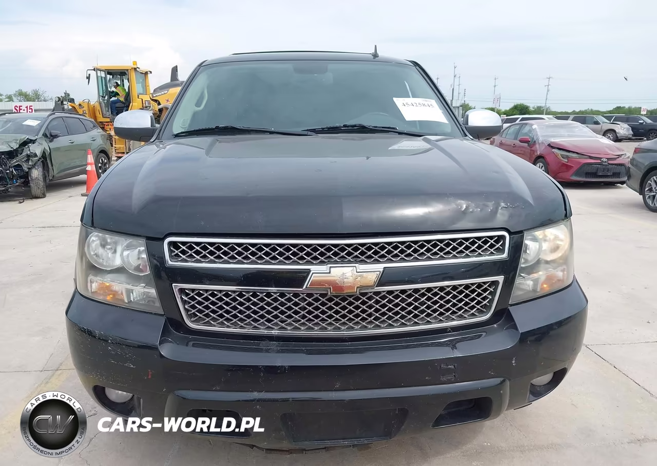 2010 Chevrolet Tahoe Lt VIN:1GNUCBE04AR288493 - 12