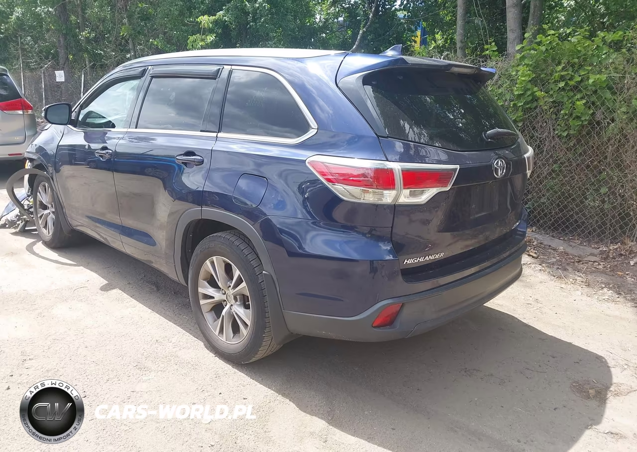 2015 Toyota Highlander Xle V6 VIN:5TDJKRFH4FS191380 - 3