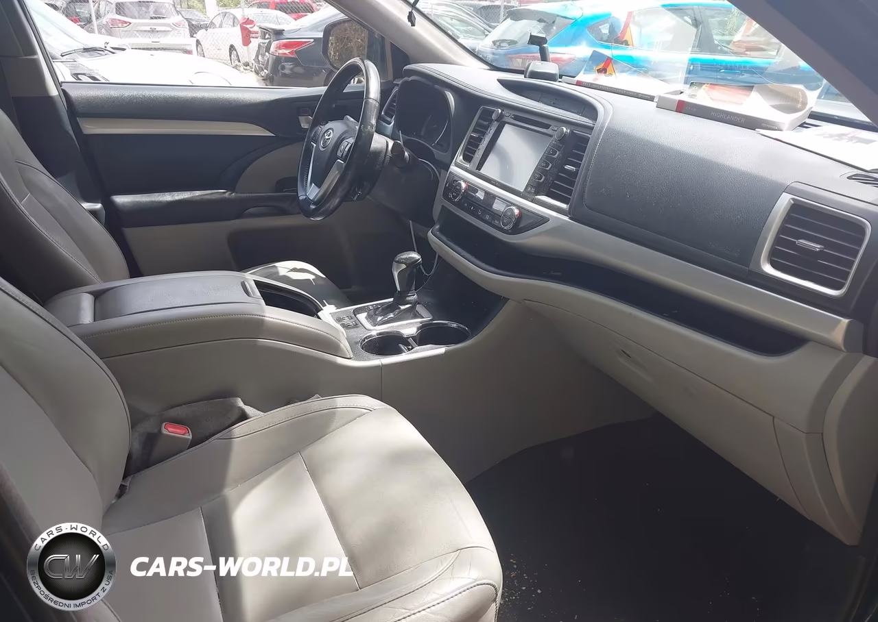 2015 Toyota Highlander Xle V6 VIN:5TDJKRFH4FS191380 - 5