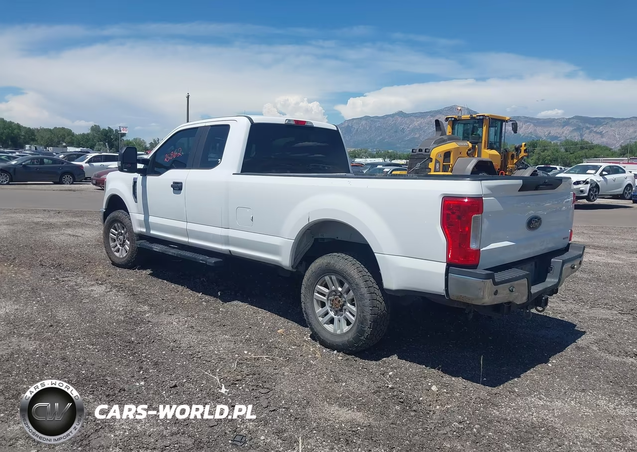 2019 Ford F-250 Lariat-Xl-Xlt VIN:1FT7X2B61KED84576 - 3