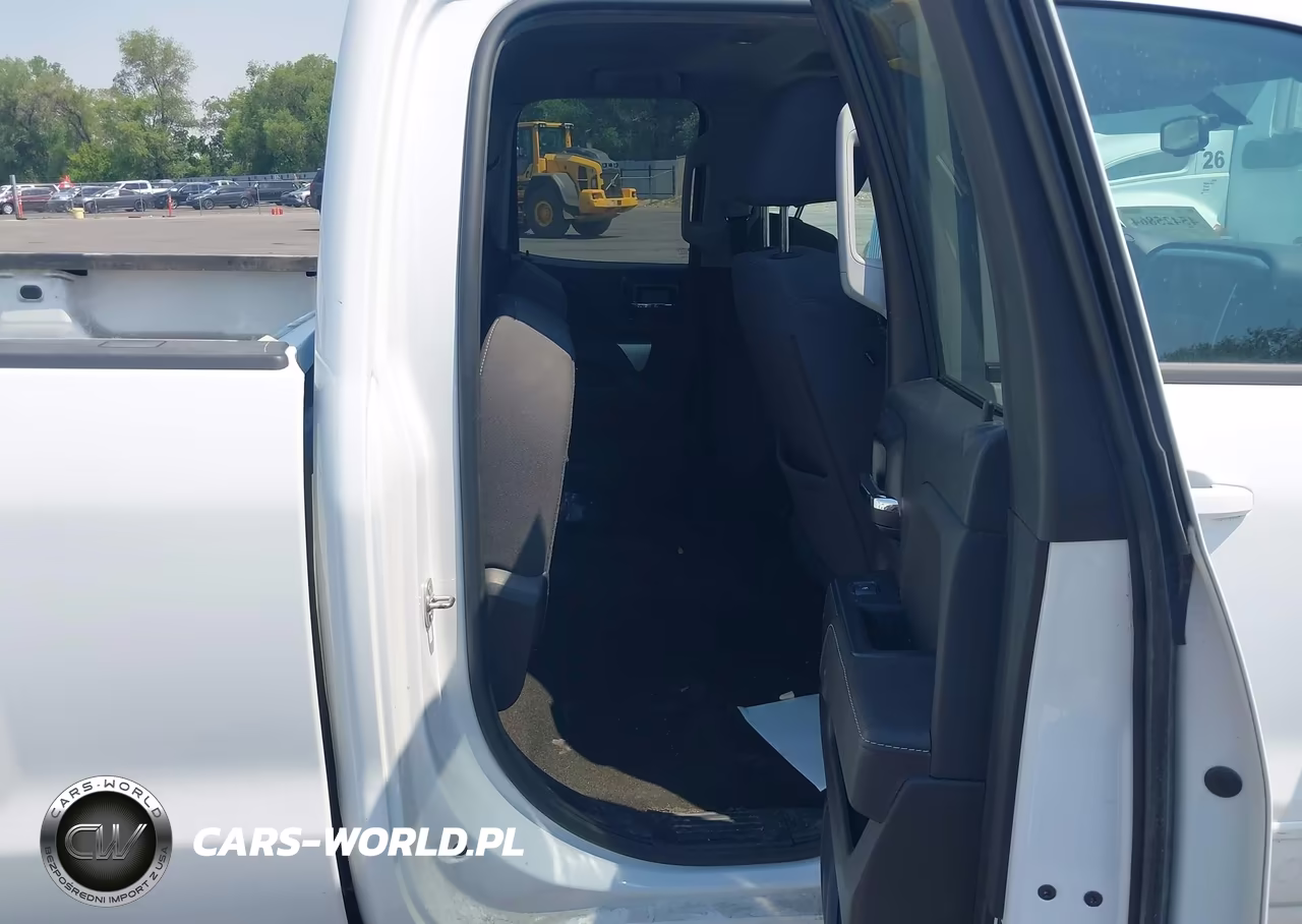 2018 Chevrolet Silverado 1500 Lt VIN:1GCVKREH6JZ198759 - 8