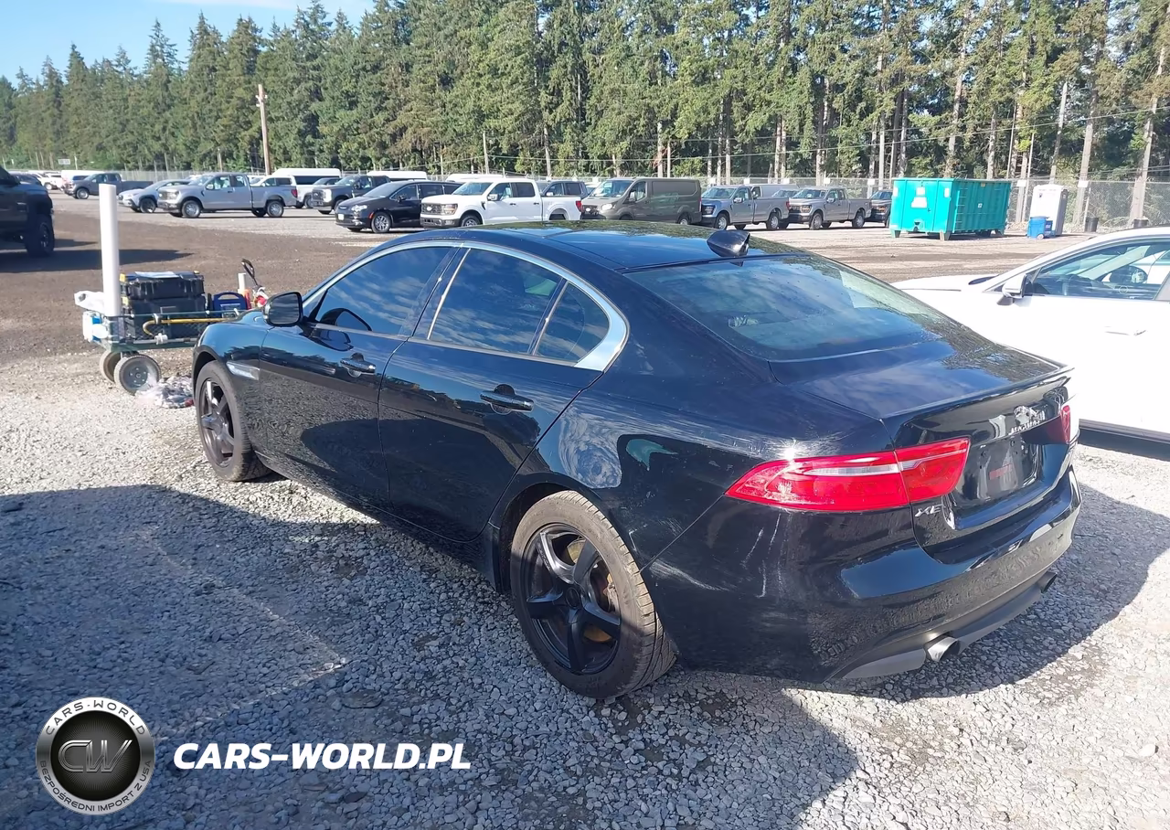 2017 Jaguar Xe 25T VIN:SAJAR4BG4HA969108 - 3