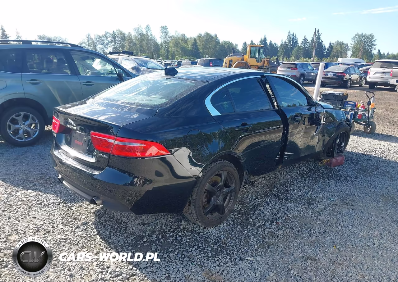 2017 Jaguar Xe 25T VIN:SAJAR4BG4HA969108 - 4