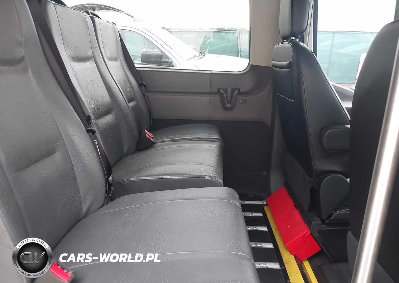 2023 Ford Transit-350 Passenger Van Xl-Xlt VIN:1FDAX2X86PKA42612 - 8