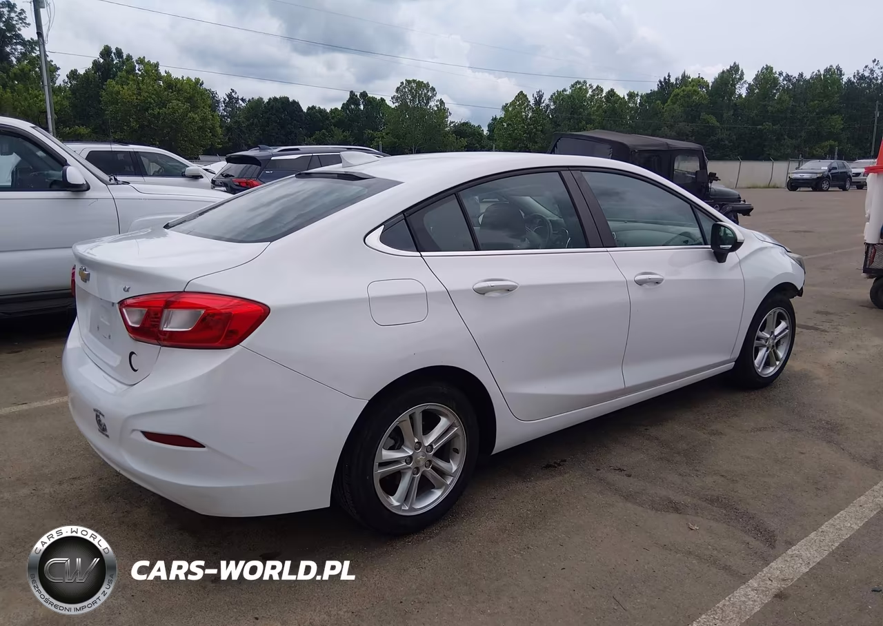 2017 Chevrolet Cruze Lt Auto VIN:1G1BE5SM5H7256833 - 4