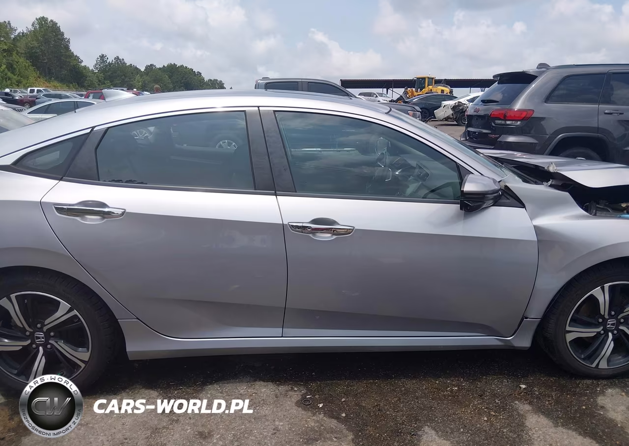 2016 Honda Civic Touring VIN:19XFC1F95GE019173 - 14