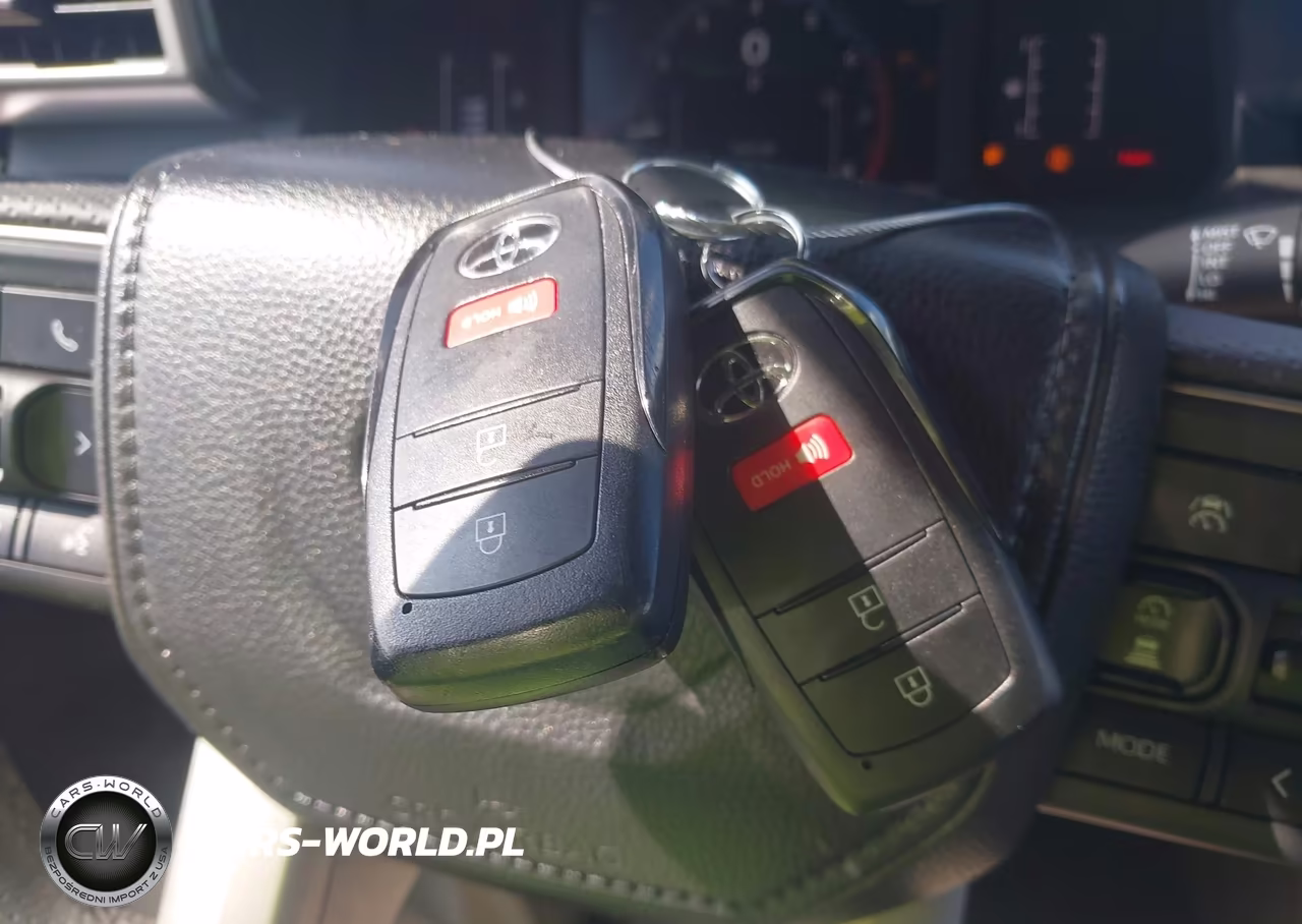 2025 Toyota 4Runner Sr5 VIN:JTEVA5BR6S5017687 - 11