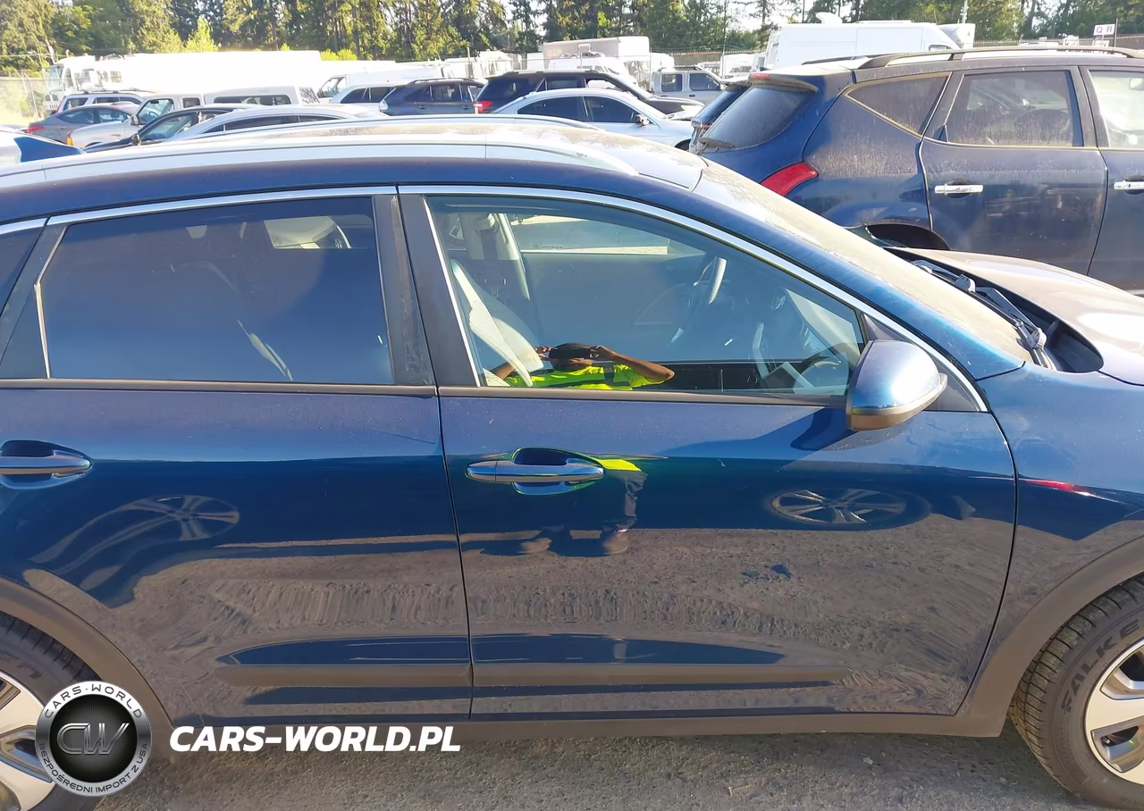 2020 Kia Niro Lx VIN:KNDCB3LCXL5369261 - 14