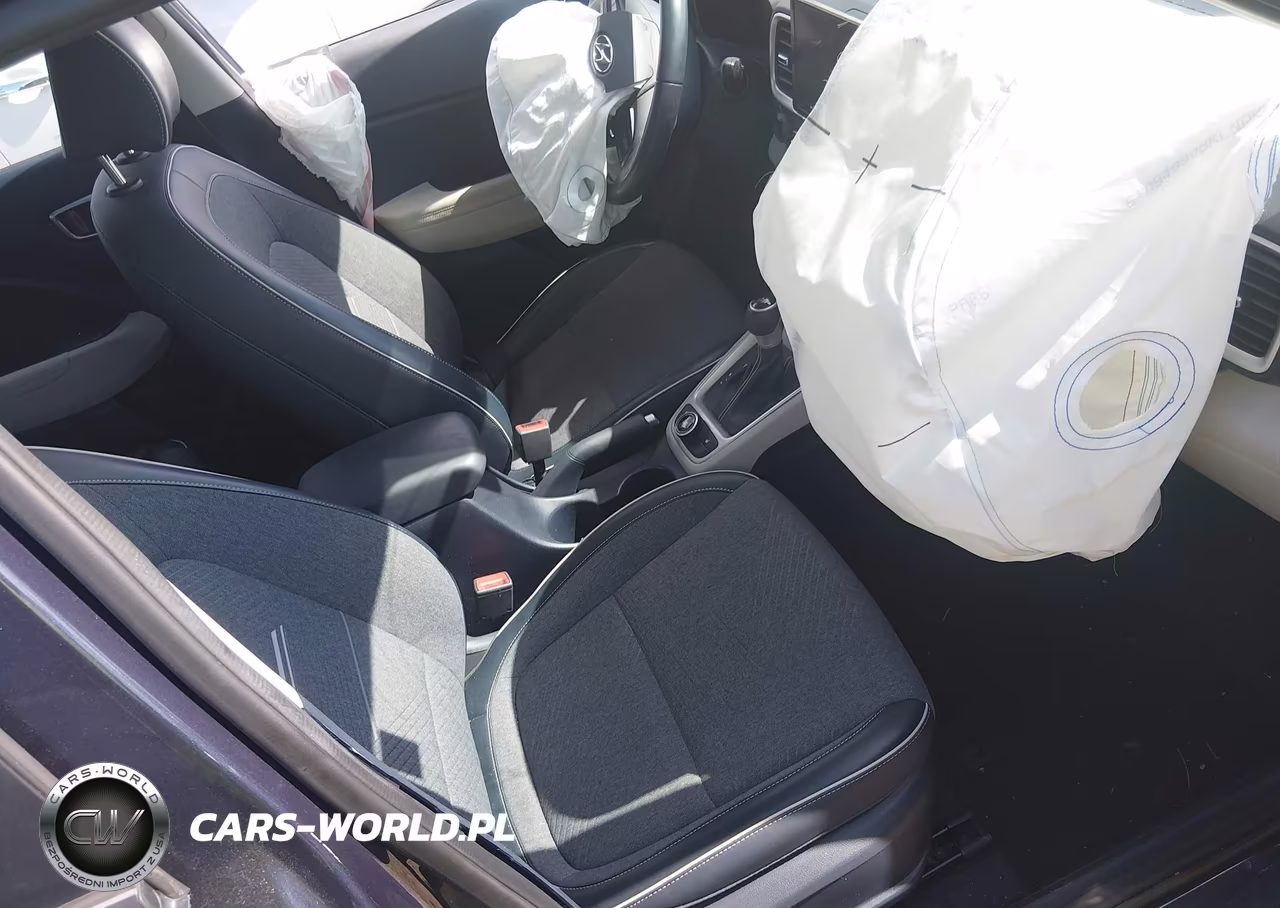 2021 Hyundai Venue Denim VIN:KMHRC8A33MU097307 - 5
