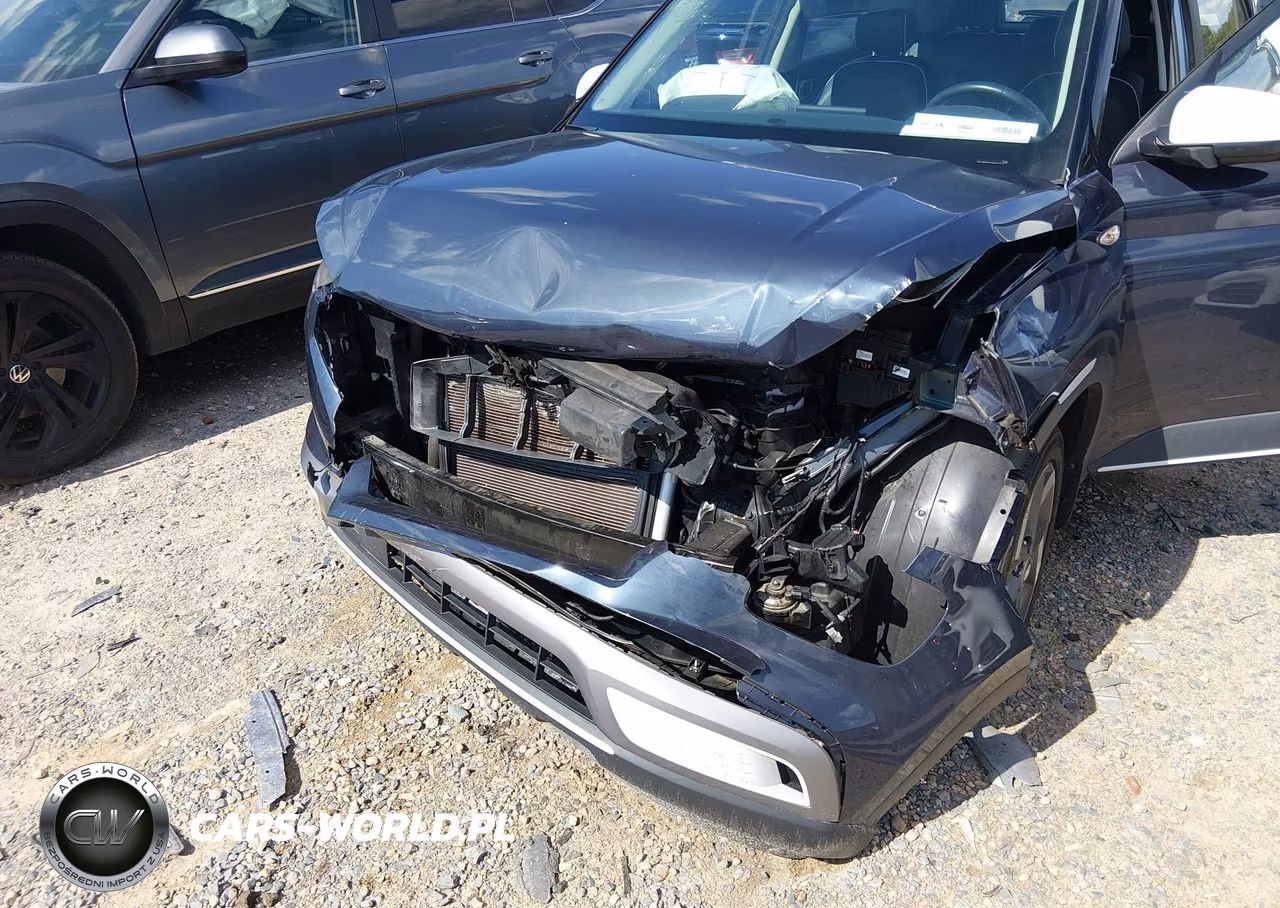 2021 Hyundai Venue Denim VIN:KMHRC8A33MU097307 - 6