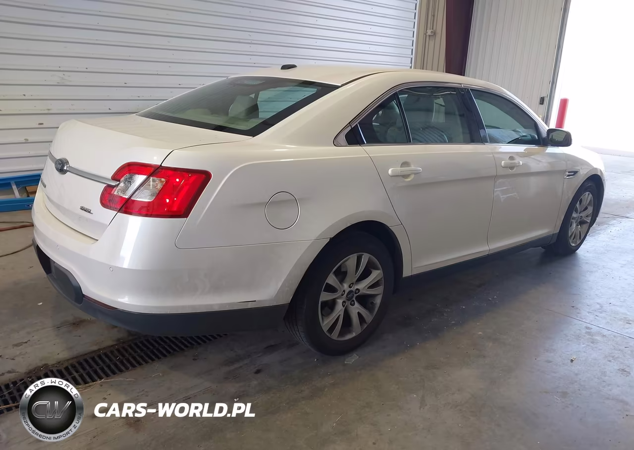 2010 Ford Taurus Sel VIN:1FAHP2EW1AG152360 - 4