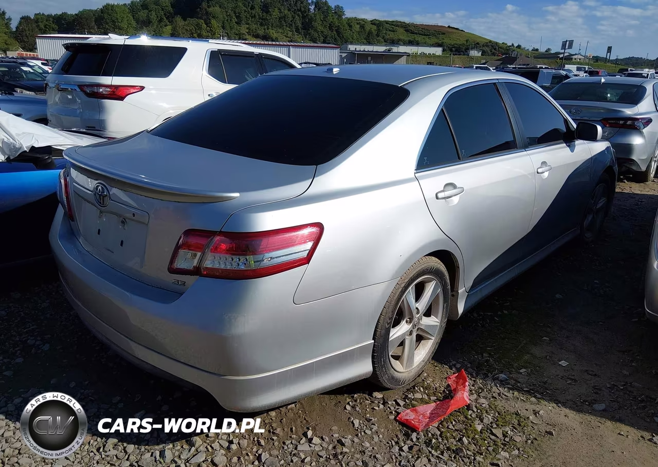 2011 Toyota Camry Se VIN:4T1BF3EKXBU212026 - 4