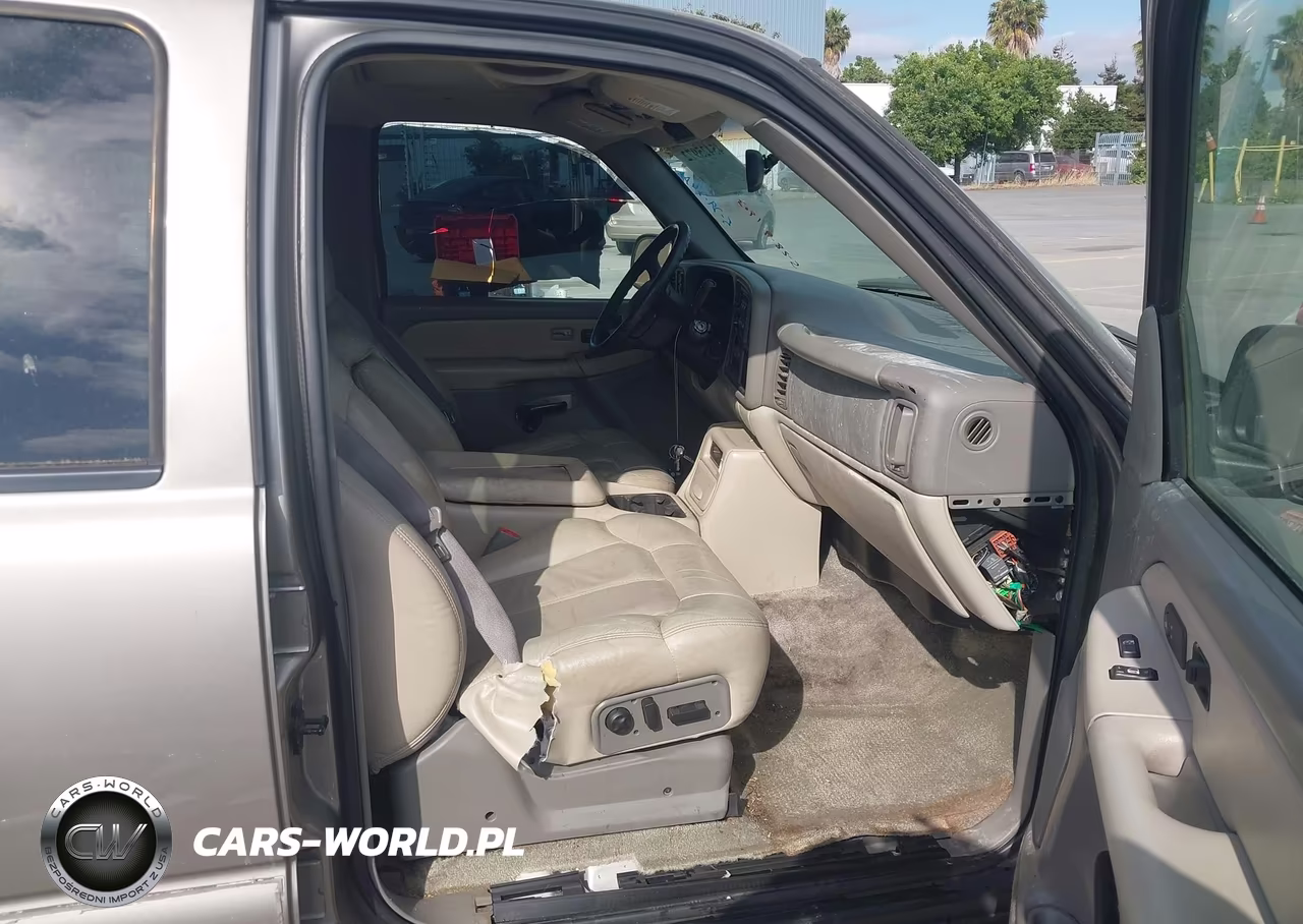 2002 Chevrolet Tahoe Lt VIN:1GNEK13T12R327704 - 5