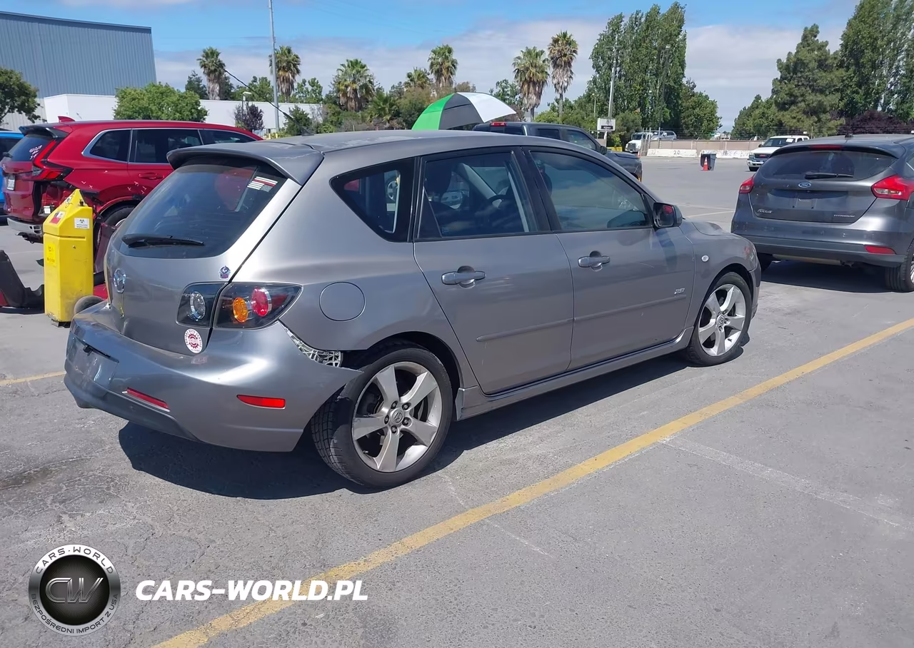 2006 Mazda Mazda3 S Touring VIN:JM1BK344361530600 - 4