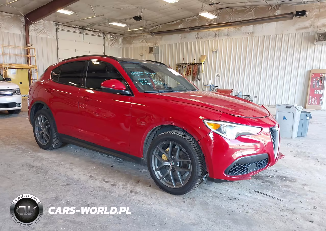 2018 Alfa Romeo Stelvio Ti Sport Awd – zdjęcie 1 z 16