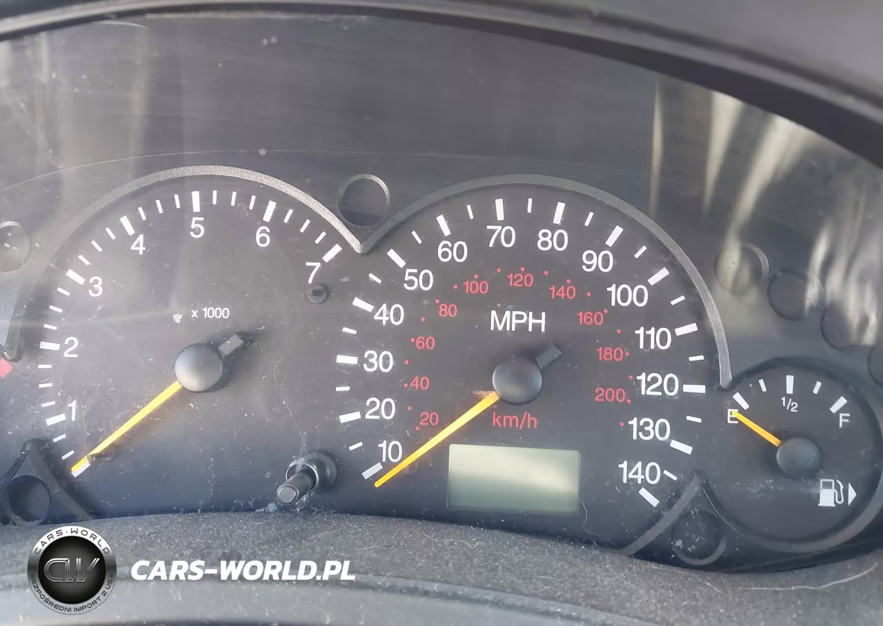 2002 Ford Focus Zx3 VIN:3FAHP313X2R157987 - 7