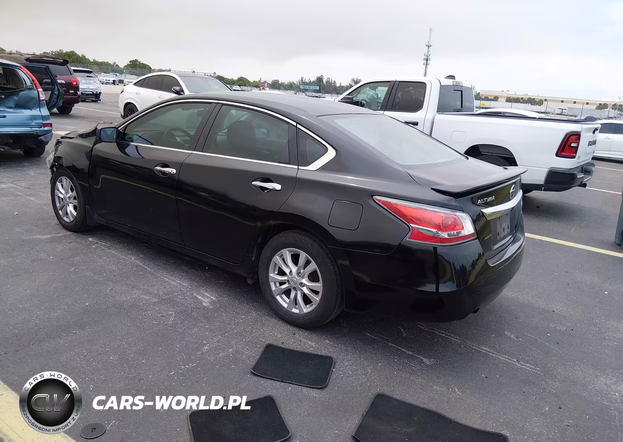 2015 Nissan Altima 2.5 S VIN:1N4AL3AP3FC137620 - 3