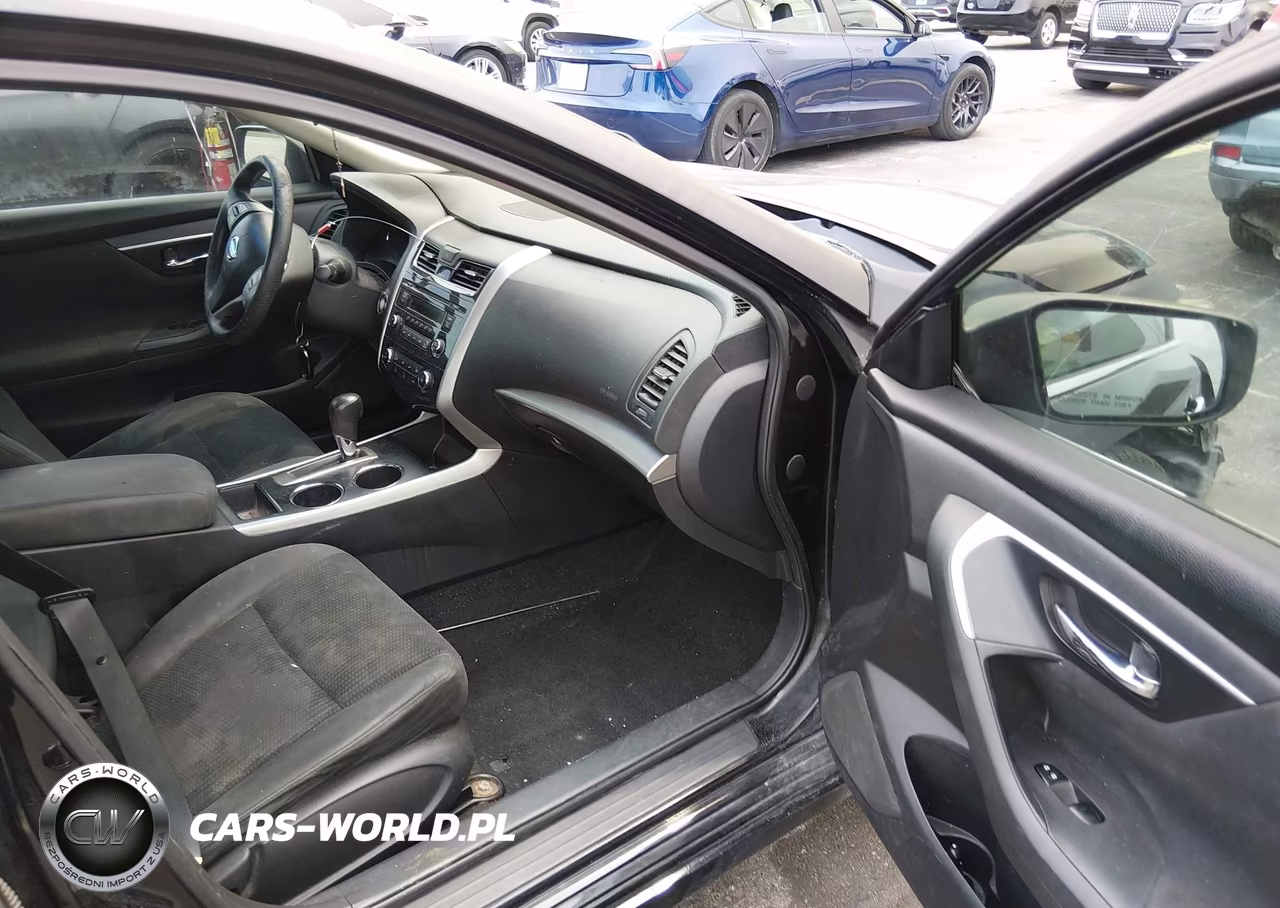 2015 Nissan Altima 2.5 S VIN:1N4AL3AP3FC137620 - 5