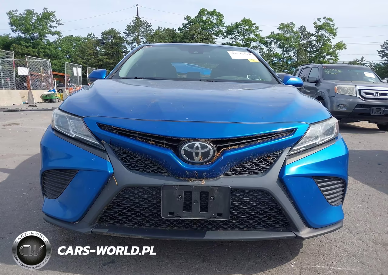 2020 Toyota Camry Se VIN:4T1G11AK8LU306440 - 13
