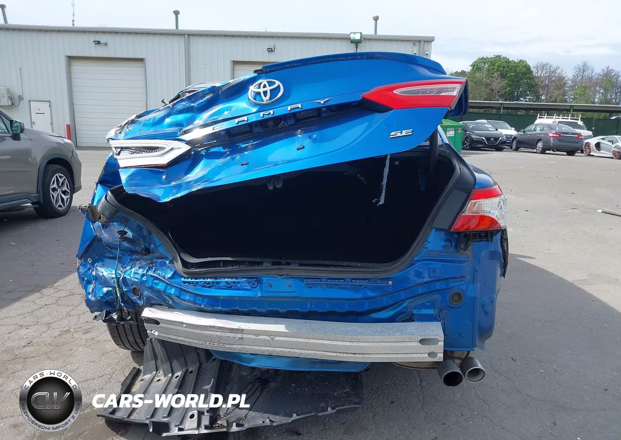 2020 Toyota Camry Se VIN:4T1G11AK8LU306440 - 6