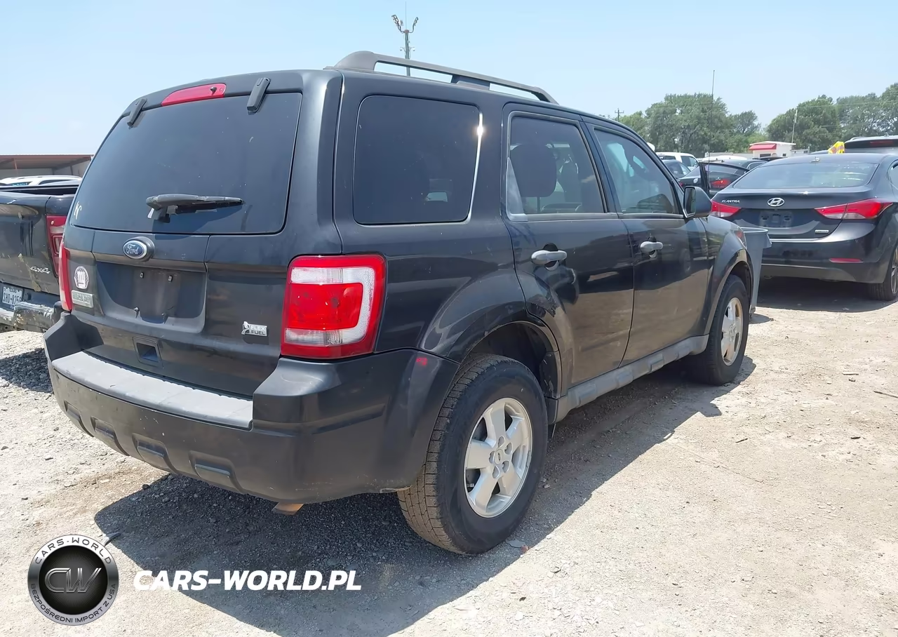 2011 Ford Escape Xlt VIN:1FMCU0DG6BKA08910 - 4