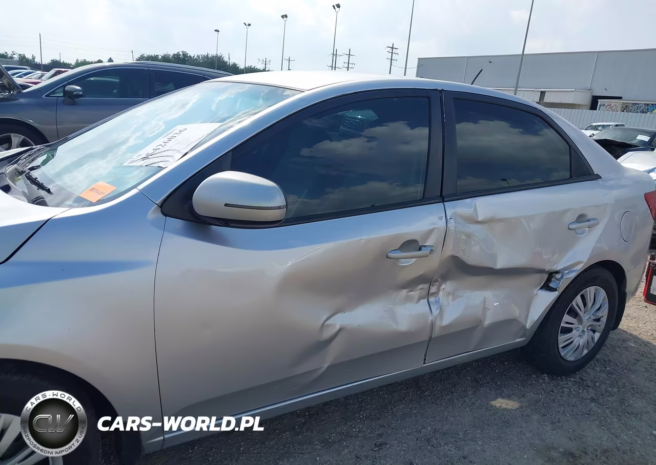 2013 Kia Forte Ex VIN:KNAFU4A2XD5727948 - 6