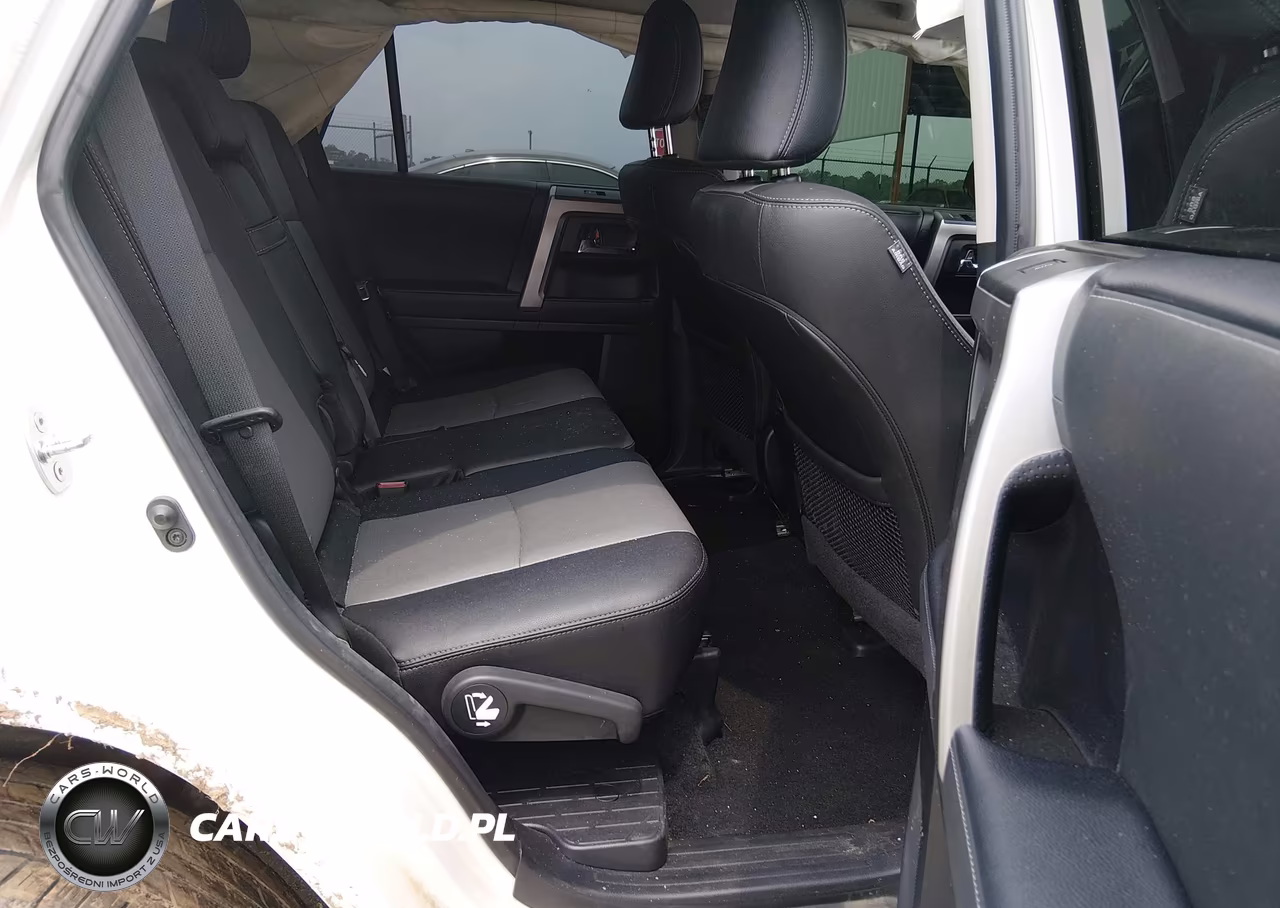 2023 Toyota 4Runner VIN:JTEFU5JR0P5295375 - 8