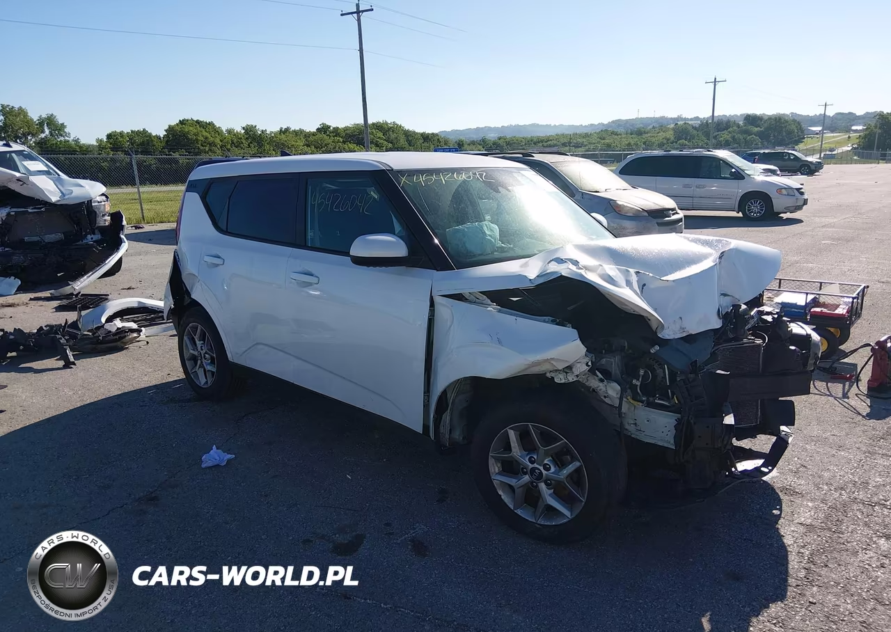 2021 Kia Soul S VIN:KNDJ23AU1M7137253 - 1