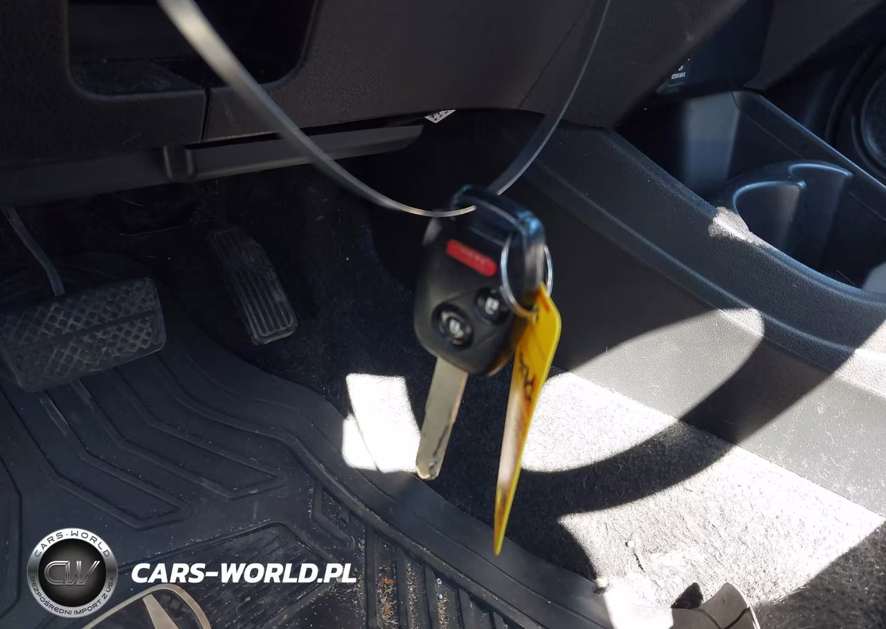 2012 Honda Fit VIN:JHMGE8H37CC017134 - 11