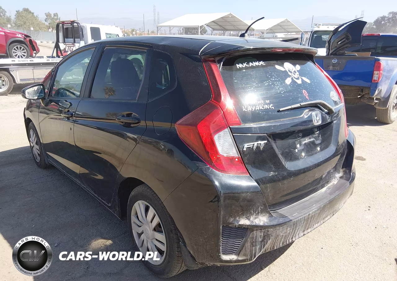 2015 Honda Fit Lx VIN:3HGGK5G54FM719671 - 3