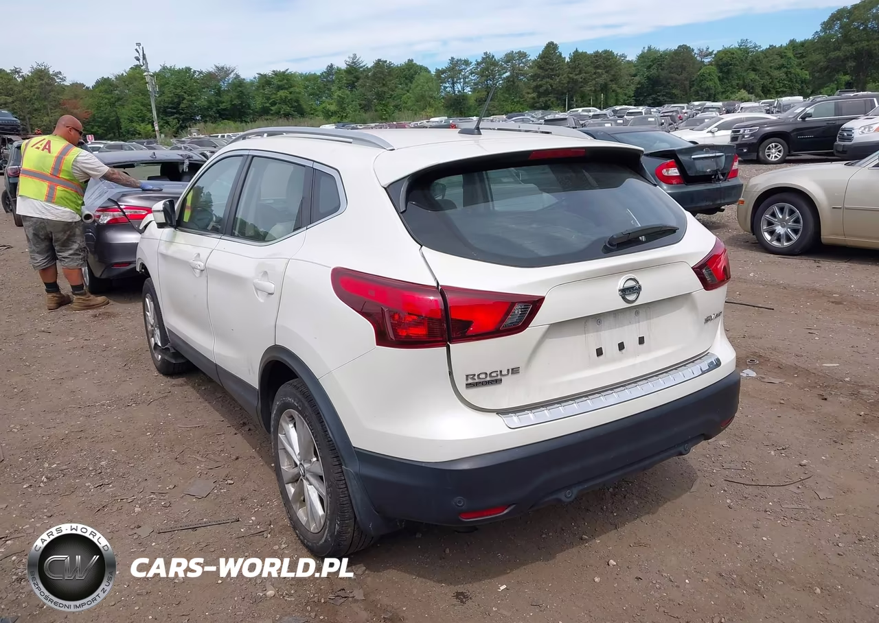 2019 Nissan Rogue Sport Sv VIN:JN1BJ1CR9KW347979 - 3