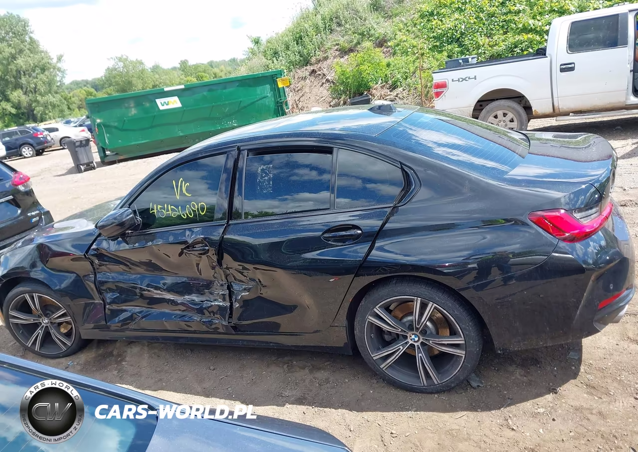 2023 BMW 330I xDrive VIN:3MW89FF01P8D43948 - 14