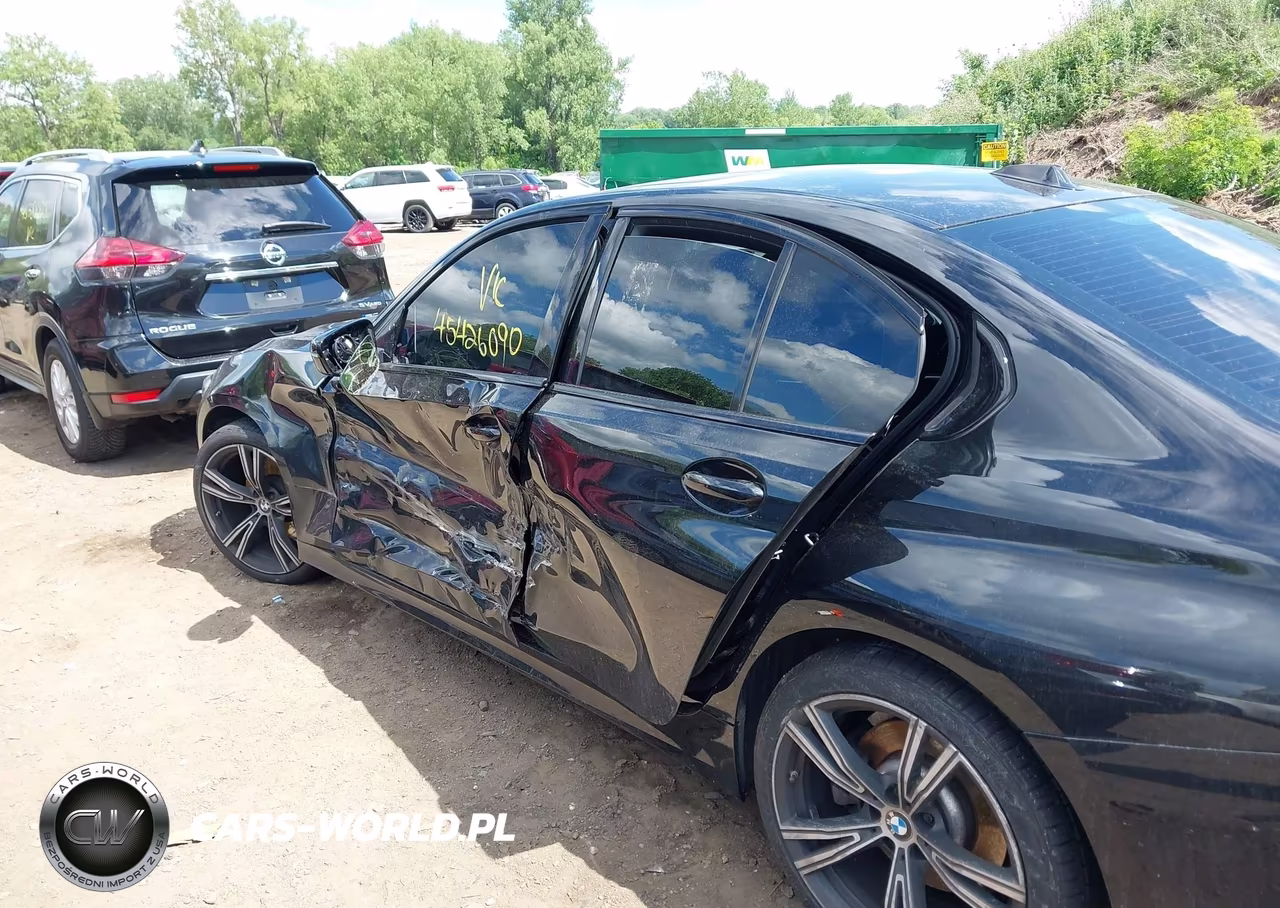 2023 BMW 330I xDrive VIN:3MW89FF01P8D43948 - 6