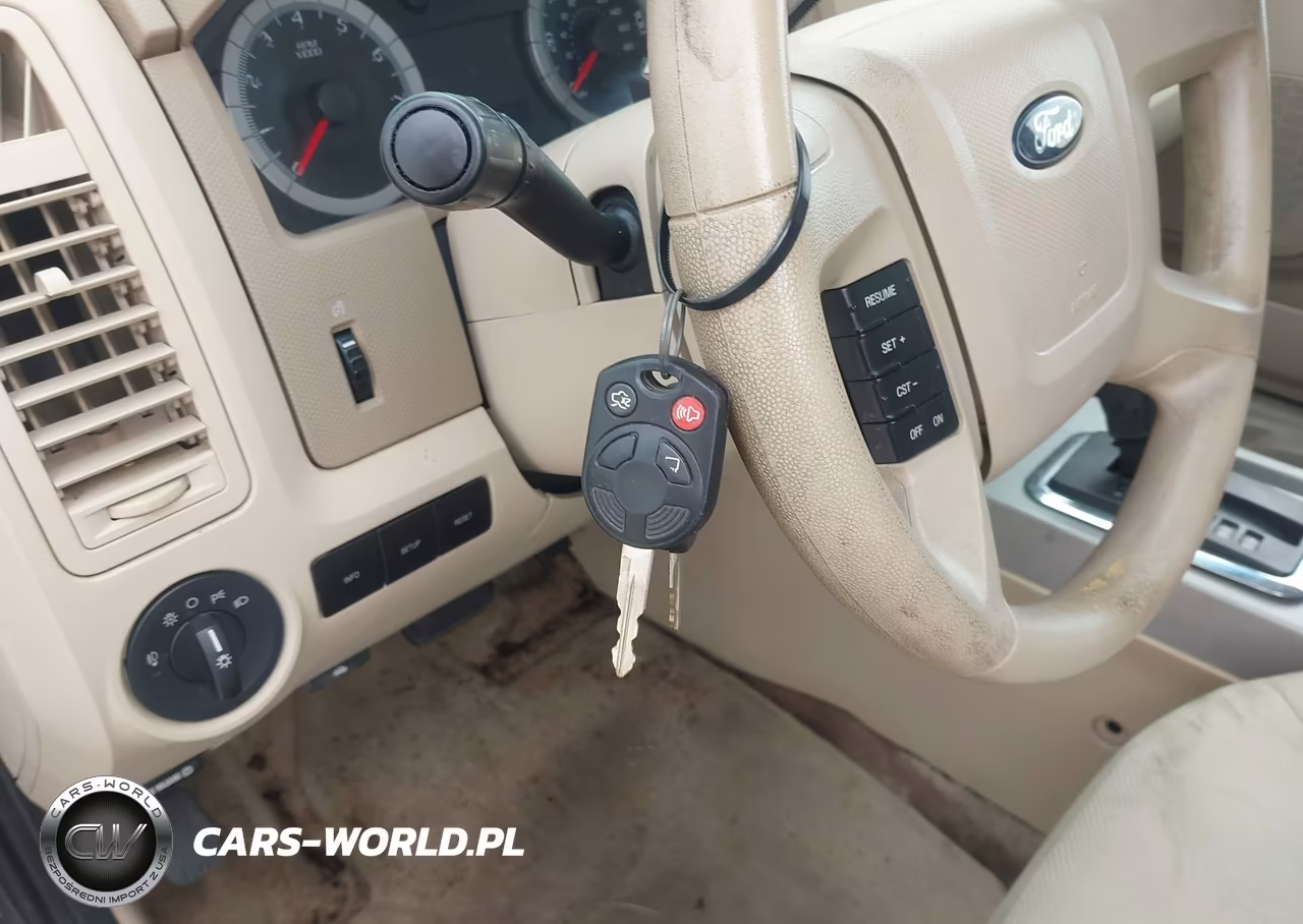 2008 Ford Escape Xlt VIN:1FMCU93108KD00062 - 11
